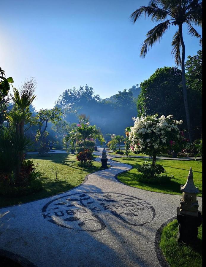 Kubu Kangin Resort Amed Exterior foto