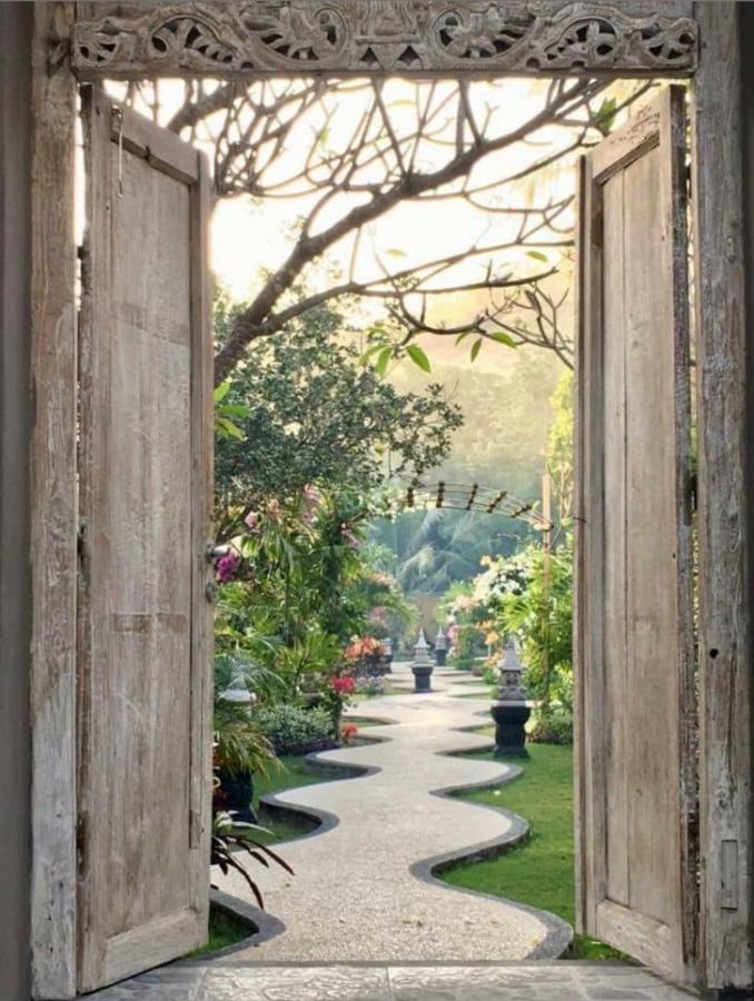 Kubu Kangin Resort Amed Exterior foto