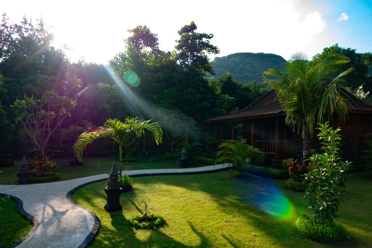 Kubu Kangin Resort Amed Exterior foto