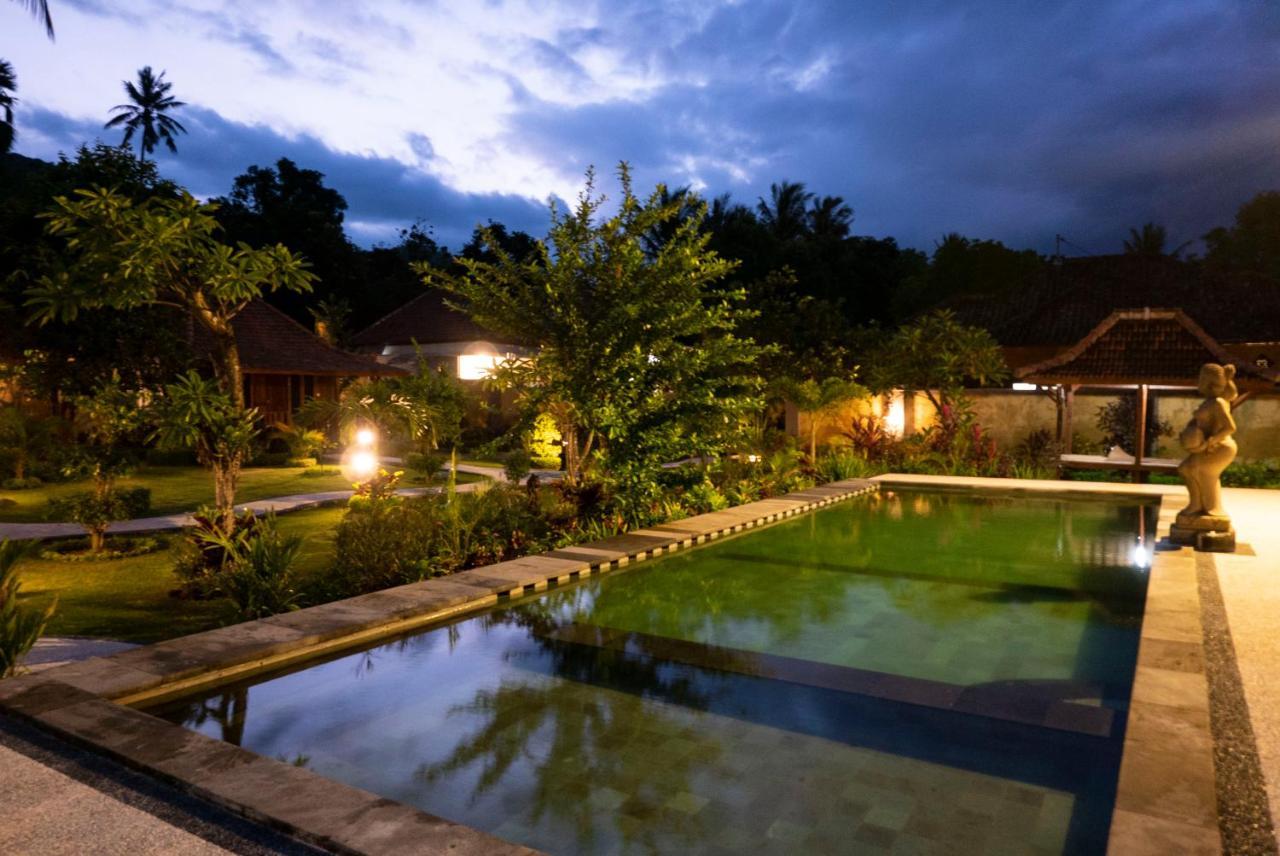 Kubu Kangin Resort Amed Exterior foto