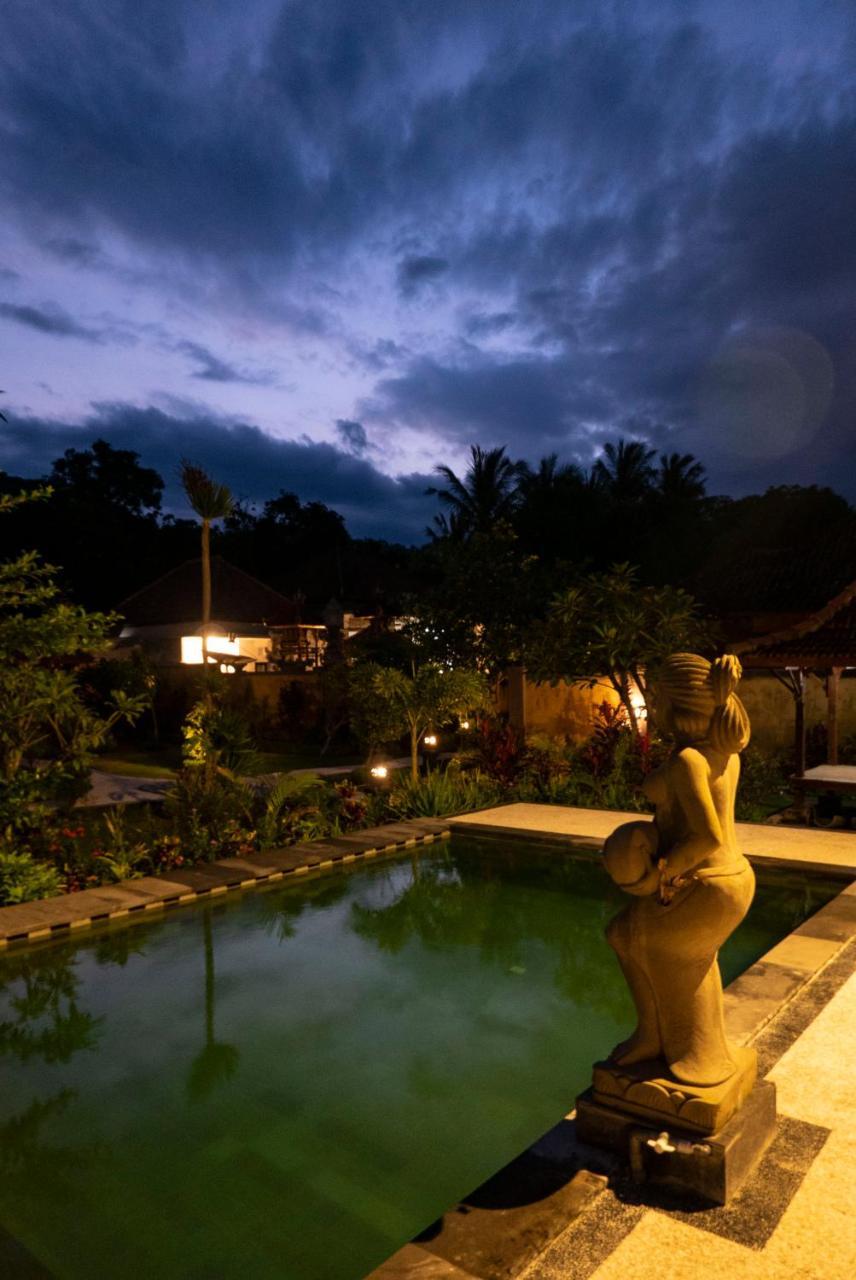 Kubu Kangin Resort Amed Exterior foto