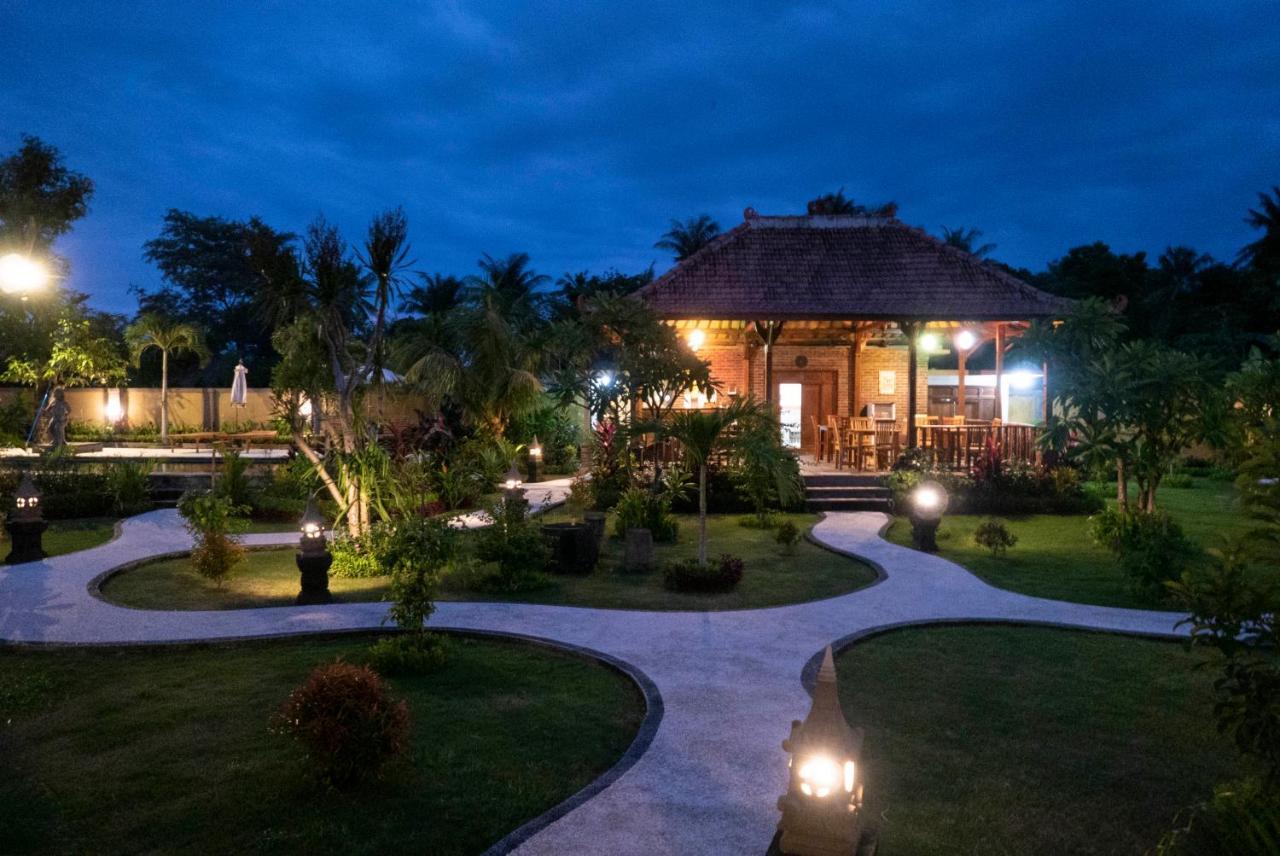 Kubu Kangin Resort Amed Exterior foto
