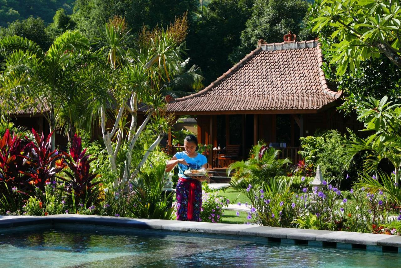 Kubu Kangin Resort Amed Exterior foto