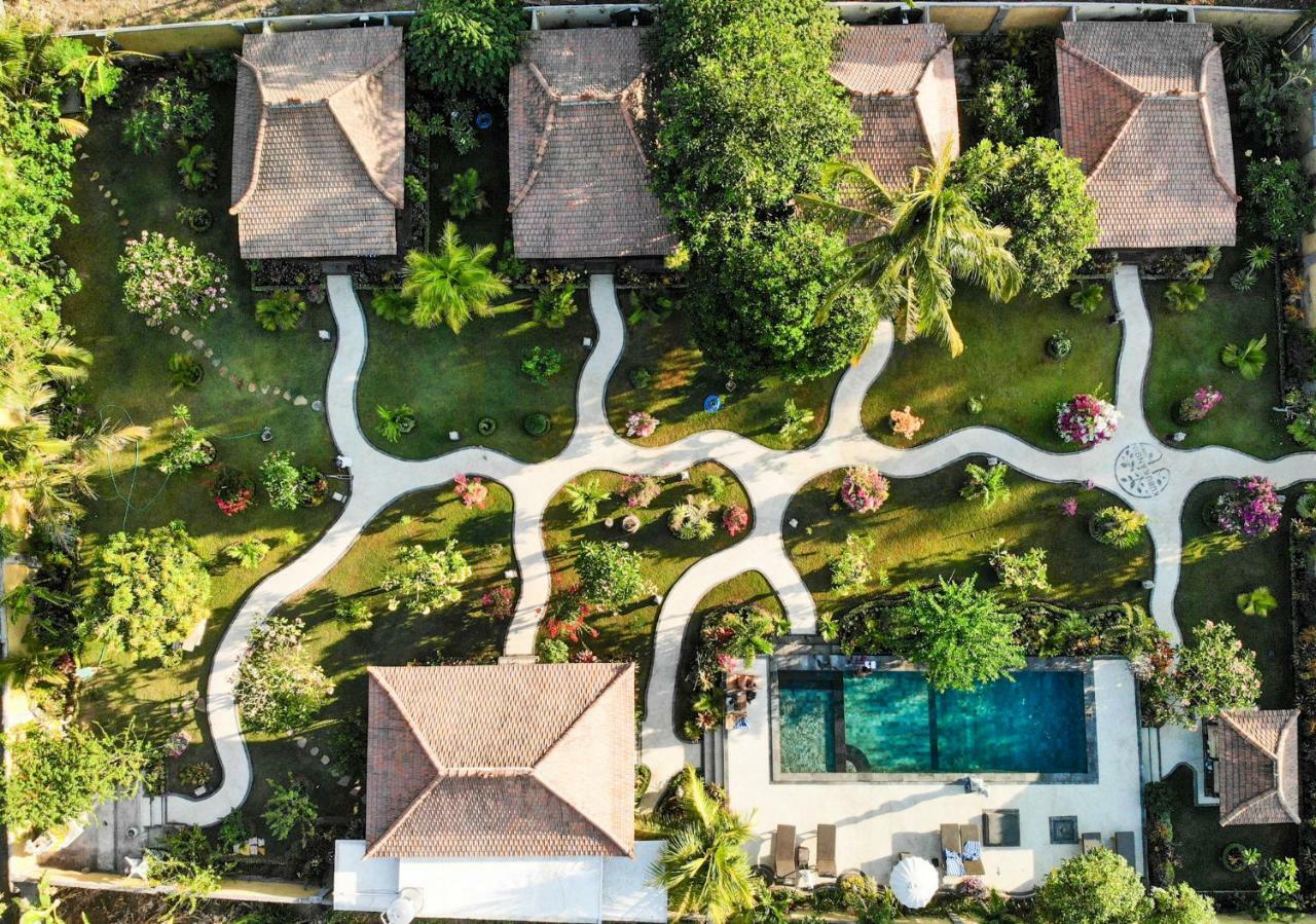 Kubu Kangin Resort Amed Exterior foto